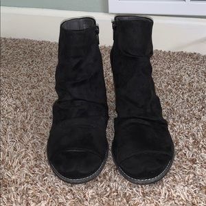 Black ankle heeled booties